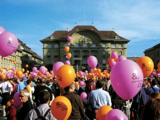 Kundgebung vom 23. Oktober 2004 auf dem Bundesplatz Bern Kundgebung, 23. Oktober 2004